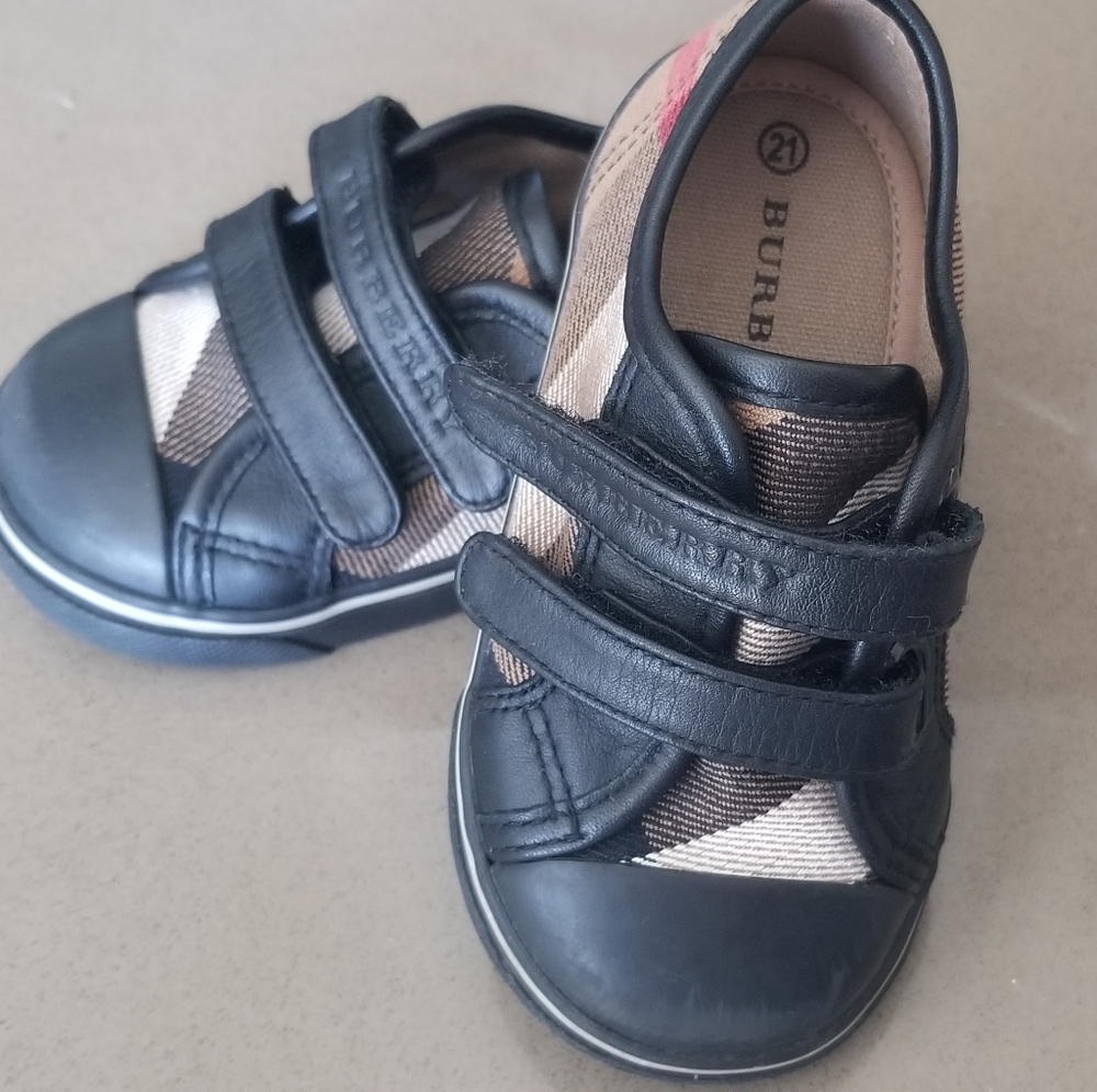 Burberry Baby/Toddler 'Pete' Shoes 18M-24M